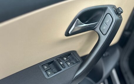 Volkswagen Polo VI (EU Market), 2015 год, 850 000 рублей, 11 фотография