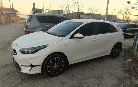 KIA cee'd III, 2022 год, 2 000 000 рублей, 3 фотография