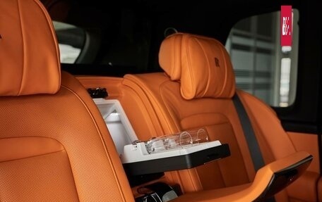 Rolls-Royce Cullinan, 2025 год, 62 000 000 рублей, 24 фотография