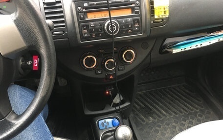 Nissan Note II рестайлинг, 2008 год, 600 000 рублей, 10 фотография