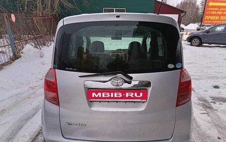 Toyota Ractis I, 2006 год, 585 000 рублей, 7 фотография