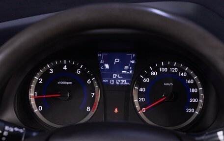 Hyundai Solaris II рестайлинг, 2013 год, 899 000 рублей, 10 фотография