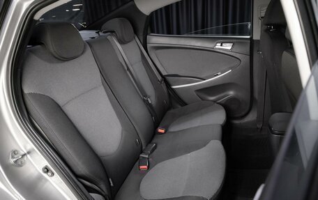 Hyundai Solaris II рестайлинг, 2013 год, 899 000 рублей, 18 фотография