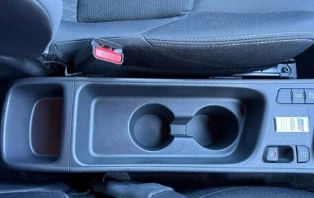 Toyota Yaris, 2022 год, 1 490 007 рублей, 22 фотография