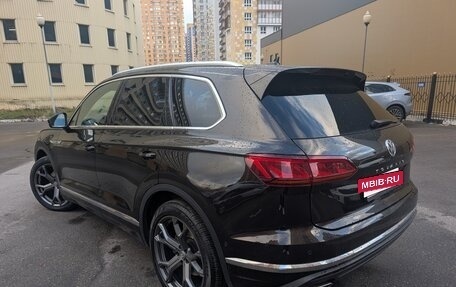 Volkswagen Touareg III, 2020 год, 5 500 000 рублей, 3 фотография