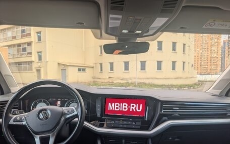 Volkswagen Touareg III, 2020 год, 5 500 000 рублей, 5 фотография