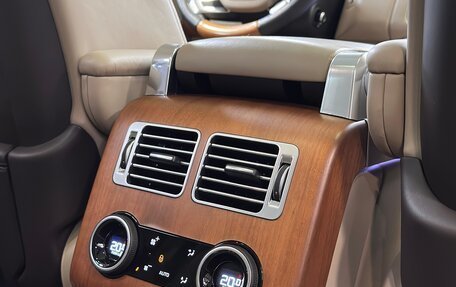 Land Rover Range Rover IV рестайлинг, 2020 год, 8 780 000 рублей, 14 фотография