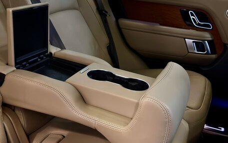 Land Rover Range Rover IV рестайлинг, 2020 год, 8 780 000 рублей, 29 фотография