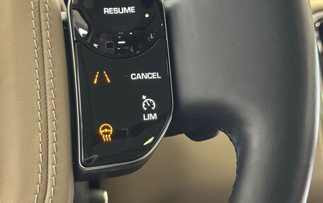 Land Rover Range Rover IV рестайлинг, 2020 год, 8 780 000 рублей, 32 фотография