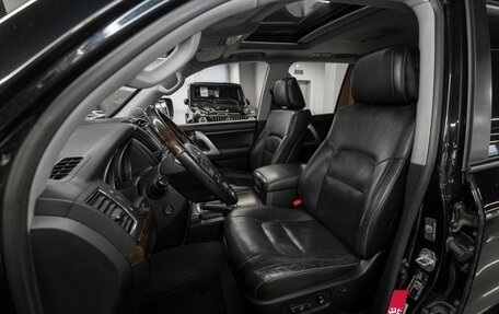 Toyota Land Cruiser 200, 2014 год, 4 300 000 рублей, 9 фотография