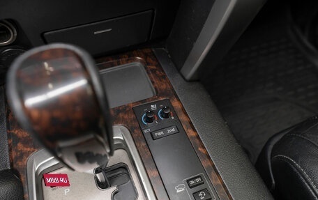 Toyota Land Cruiser 200, 2014 год, 4 300 000 рублей, 25 фотография