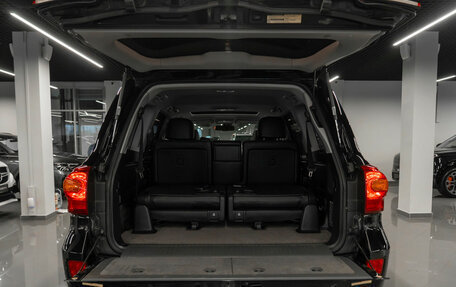 Toyota Land Cruiser 200, 2014 год, 4 300 000 рублей, 28 фотография