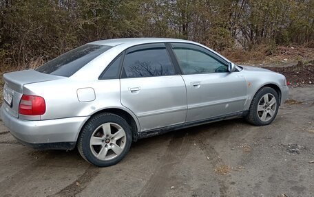 Audi A4, 1998 год, 240 000 рублей, 4 фотография