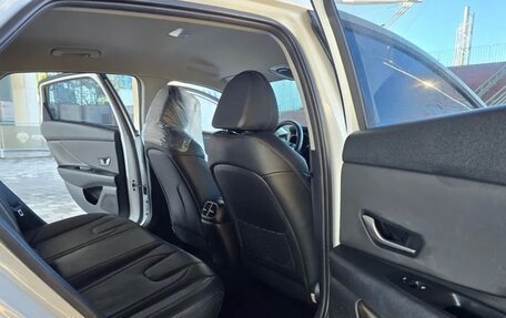 Hyundai Elantra, 2022 год, 1 860 000 рублей, 12 фотография