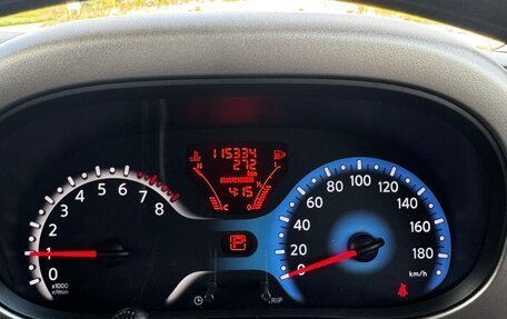 Nissan Cube III, 2016 год, 900 000 рублей, 9 фотография