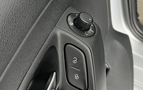 Volkswagen Polo VI (EU Market), 2015 год, 1 150 000 рублей, 18 фотография