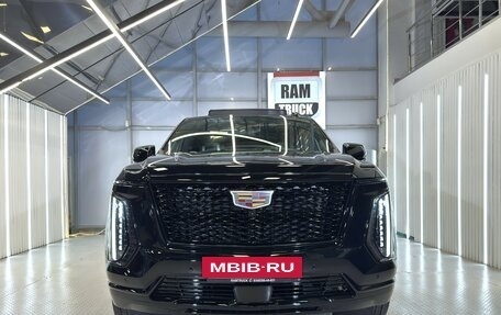 Cadillac Escalade V, 2025 год, 20 400 000 рублей, 2 фотография