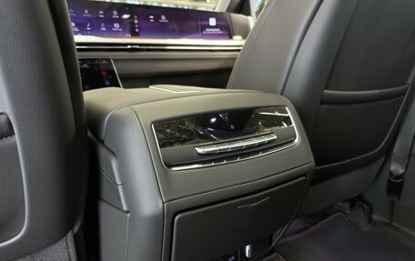 Cadillac Escalade V, 2025 год, 20 400 000 рублей, 34 фотография