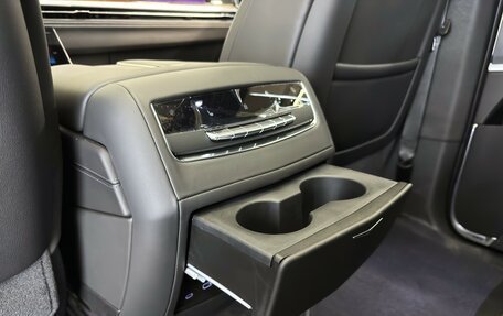 Cadillac Escalade V, 2025 год, 20 400 000 рублей, 35 фотография