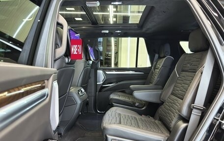 Cadillac Escalade V, 2025 год, 20 400 000 рублей, 36 фотография