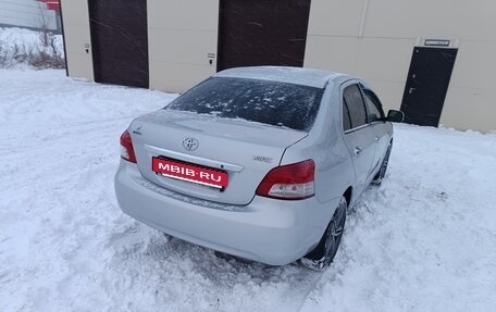 Toyota Yaris III рестайлинг, 2008 год, 720 000 рублей, 6 фотография