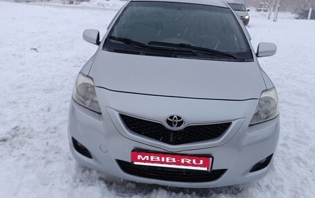 Toyota Yaris III рестайлинг, 2008 год, 720 000 рублей, 4 фотография