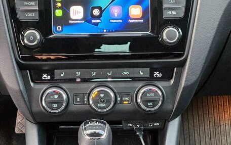 Skoda Octavia, 2017 год, 1 650 000 рублей, 10 фотография