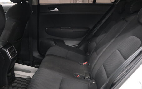 KIA Sportage IV рестайлинг, 2020 год, 2 649 000 рублей, 22 фотография