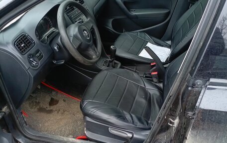 Volkswagen Polo VI (EU Market), 2011 год, 520 000 рублей, 2 фотография