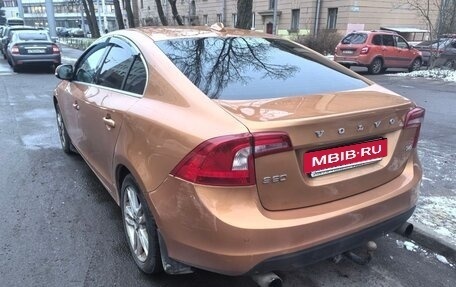 Volvo S60 III, 2011 год, 850 000 рублей, 4 фотография