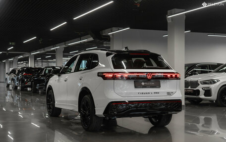 Volkswagen Tiguan, 2025 год, 5 170 000 рублей, 5 фотография