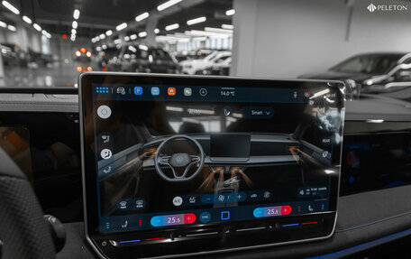 Volkswagen Tiguan, 2025 год, 5 170 000 рублей, 20 фотография