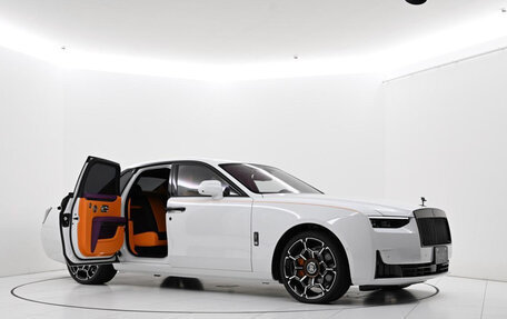 Rolls-Royce Ghost Series II рестайлинг, 2025 год, 47 600 000 рублей, 32 фотография