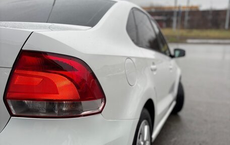 Volkswagen Polo VI (EU Market), 2011 год, 700 000 рублей, 3 фотография