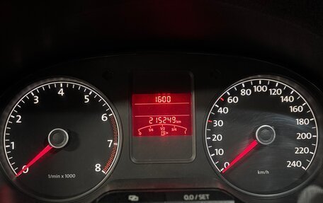 Volkswagen Polo VI (EU Market), 2011 год, 700 000 рублей, 9 фотография