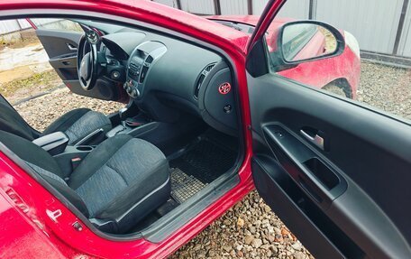 KIA cee'd I рестайлинг, 2007 год, 800 000 рублей, 13 фотография