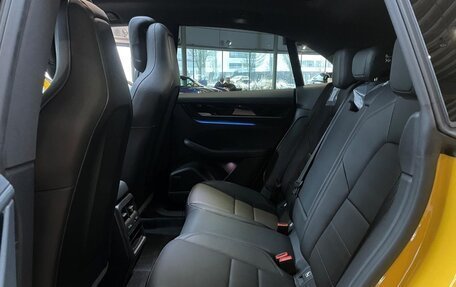 Porsche Macan, 2025 год, 16 490 000 рублей, 26 фотография