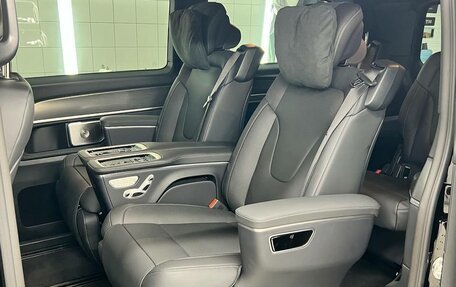 Mercedes-Benz V-Класс, 2025 год, 14 400 000 рублей, 9 фотография