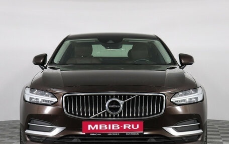 Volvo S90 II рестайлинг, 2019 год, 3 397 000 рублей, 2 фотография