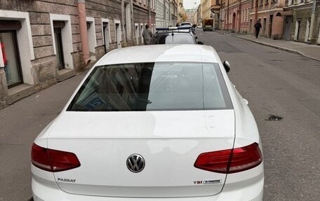 Volkswagen Passat B8 рестайлинг, 2016 год, 1 800 000 рублей, 5 фотография