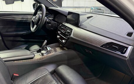 BMW 5 серия, 2019 год, 4 350 000 рублей, 6 фотография