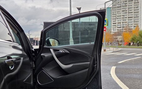 Opel Astra J, 2011 год, 499 000 рублей, 25 фотография