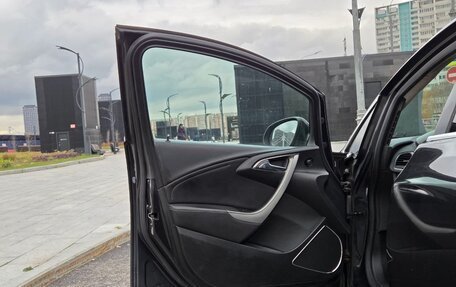 Opel Astra J, 2011 год, 499 000 рублей, 24 фотография