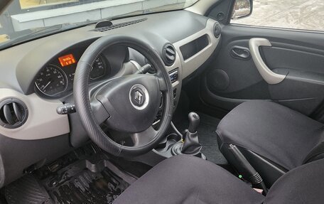 Renault Logan I, 2010 год, 655 000 рублей, 6 фотография