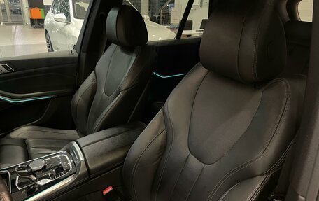 BMW X5, 2019 год, 7 890 000 рублей, 13 фотография