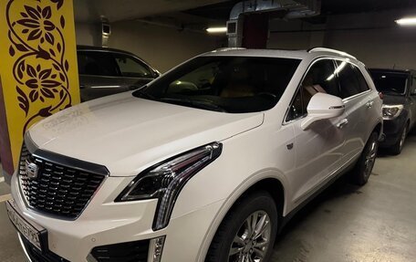 Cadillac XT5 I рестайлинг, 2019 год, 3 800 000 рублей, 2 фотография