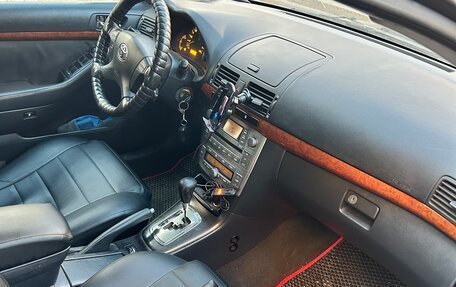 Toyota Avensis III рестайлинг, 2007 год, 900 000 рублей, 3 фотография