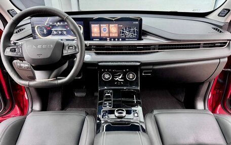 CheryExeed LX, 2022 год, 1 900 000 рублей, 14 фотография