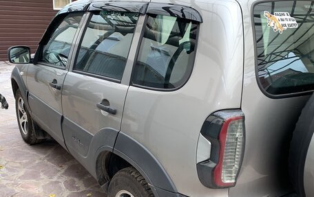 Chevrolet Niva I рестайлинг, 2019 год, 878 000 рублей, 3 фотография