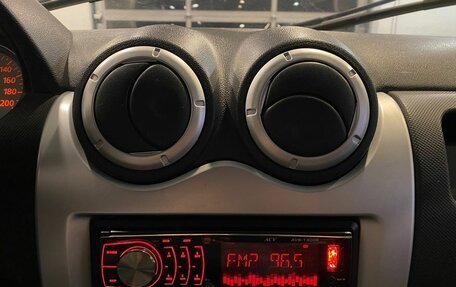 Renault Sandero I, 2011 год, 500 000 рублей, 14 фотография